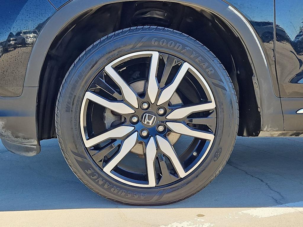 Thumbnail: 2020 Honda Pilot - 8