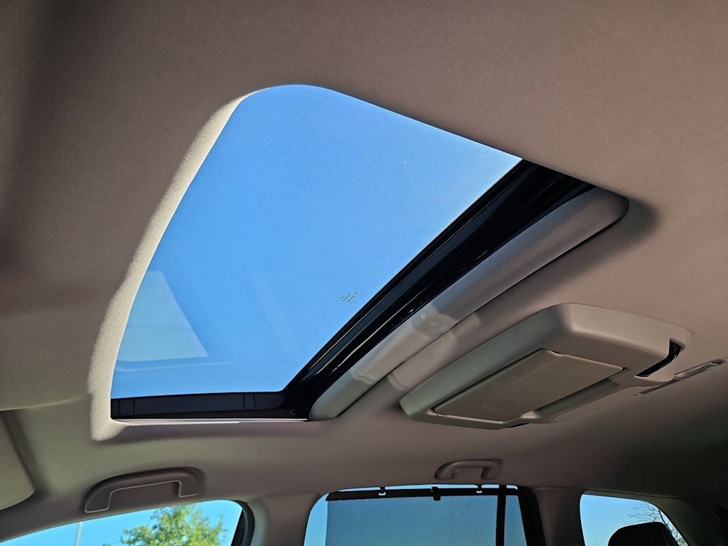 Thumbnail: 2020 Honda Pilot - 26