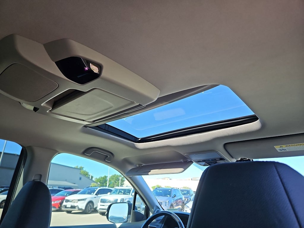 Thumbnail: 2020 Honda Pilot - 29