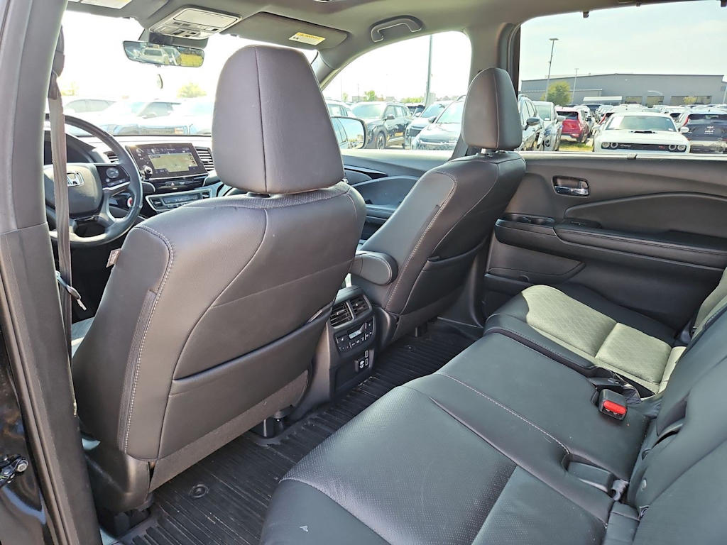 Thumbnail: 2021 Honda Passport - 12