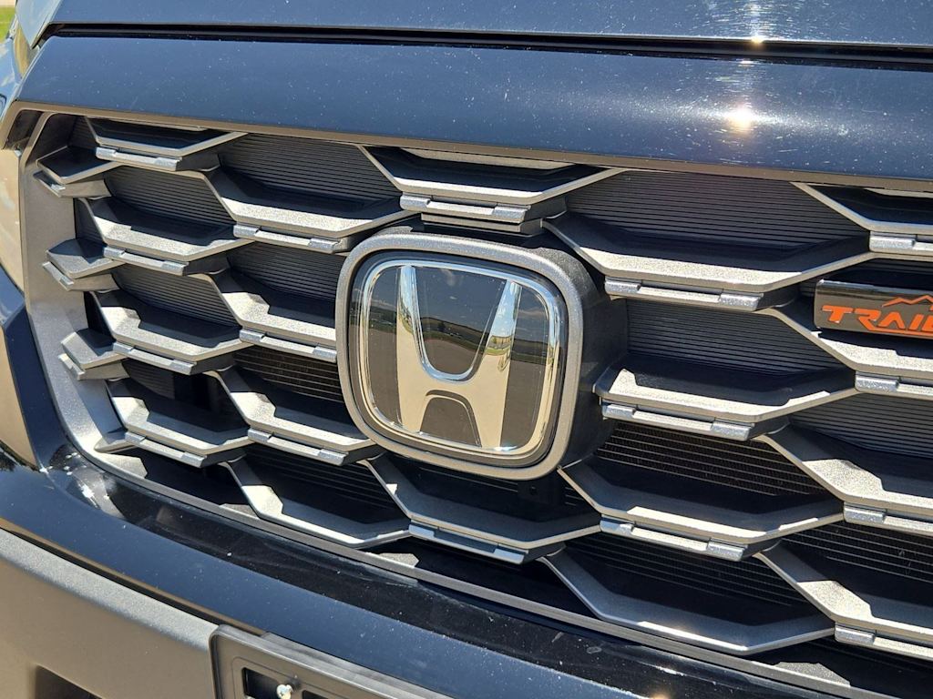 Thumbnail: 2023 Honda Passport - 23