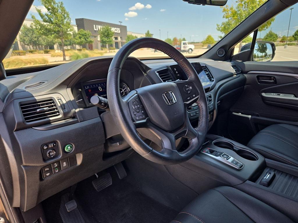 Thumbnail: 2023 Honda Passport - 2