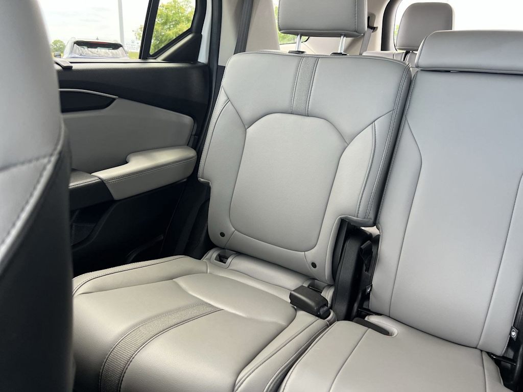 Thumbnail: 2025 Honda Pilot - 20
