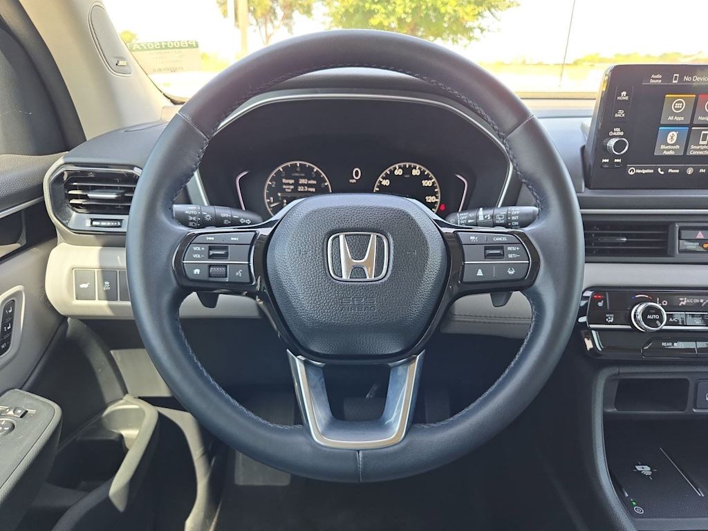 Thumbnail: 2023 Honda Pilot - 14