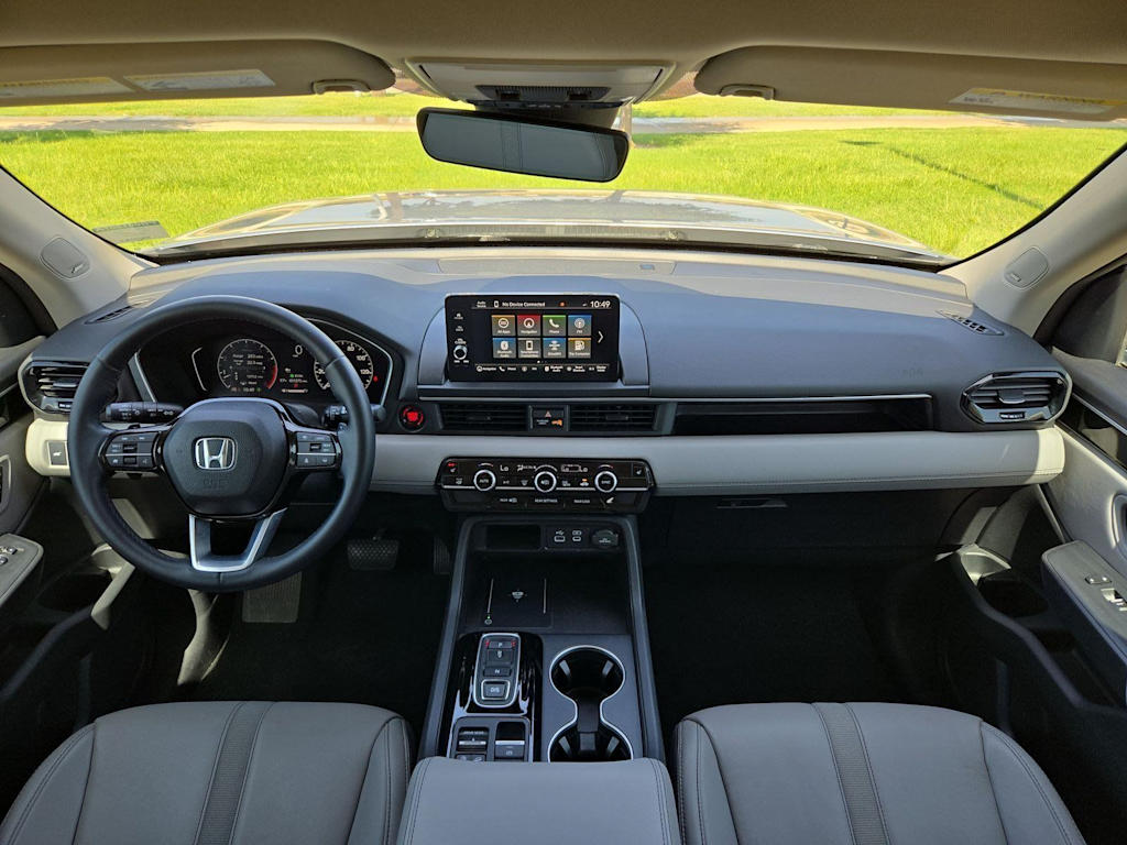 Thumbnail: 2023 Honda Pilot - 10