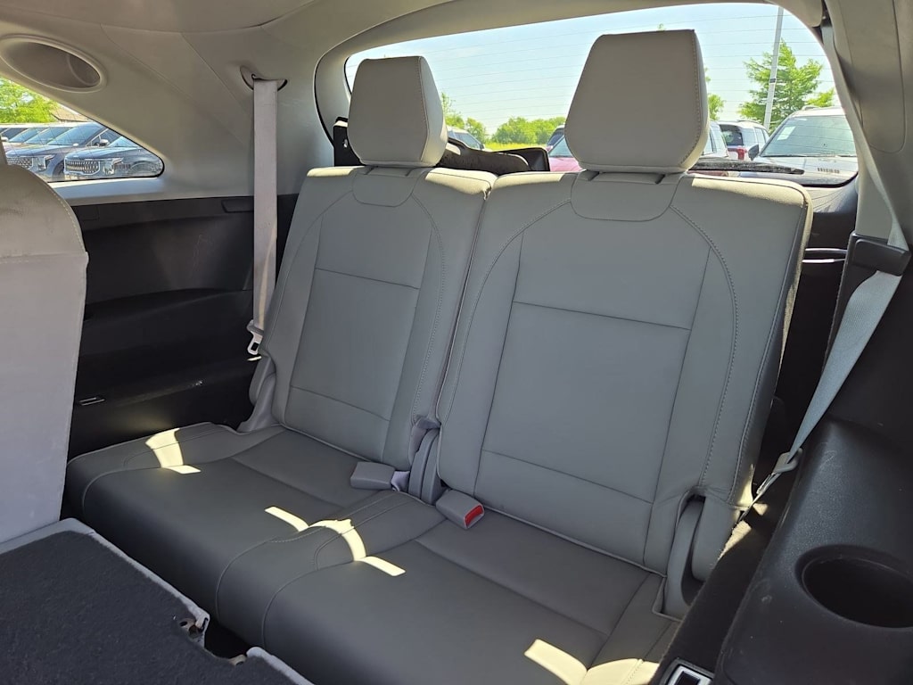 Thumbnail: 2016 Acura MDX - 37