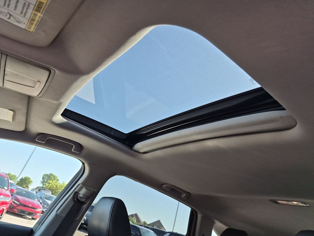 Thumbnail: 2015 Acura MDX - 23