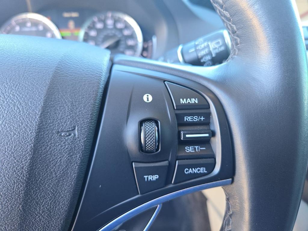 Thumbnail: 2020 Acura MDX - 32