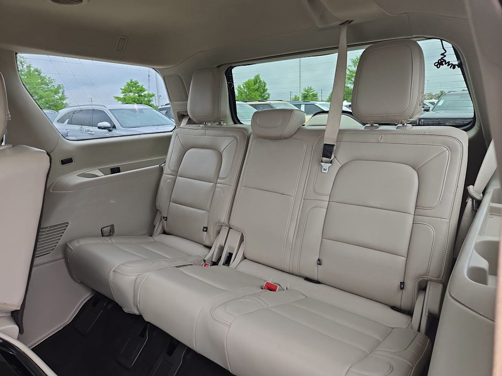 Thumbnail: 2019 Lincoln Navigator - 12