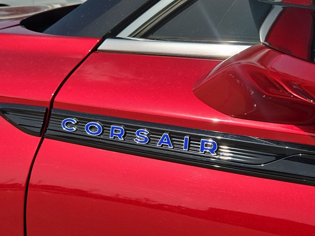 Thumbnail: 2022 Lincoln Corsair - 21