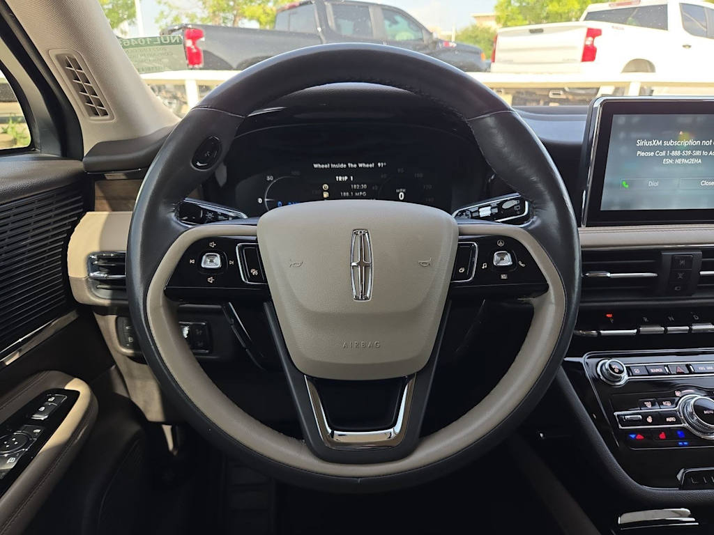 Thumbnail: 2022 Lincoln Corsair - 13