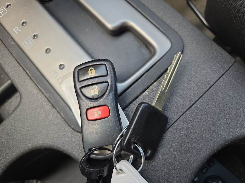 Thumbnail: 2010 Nissan Xterra - 18