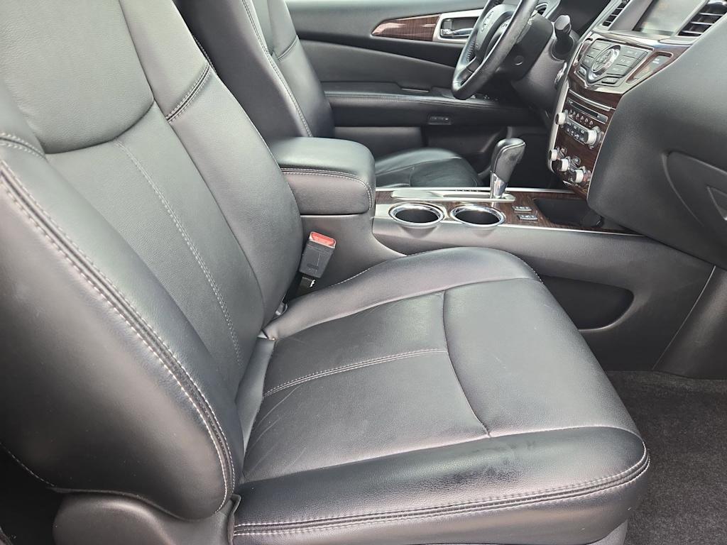 Thumbnail: 2014 Nissan Pathfinder - 26