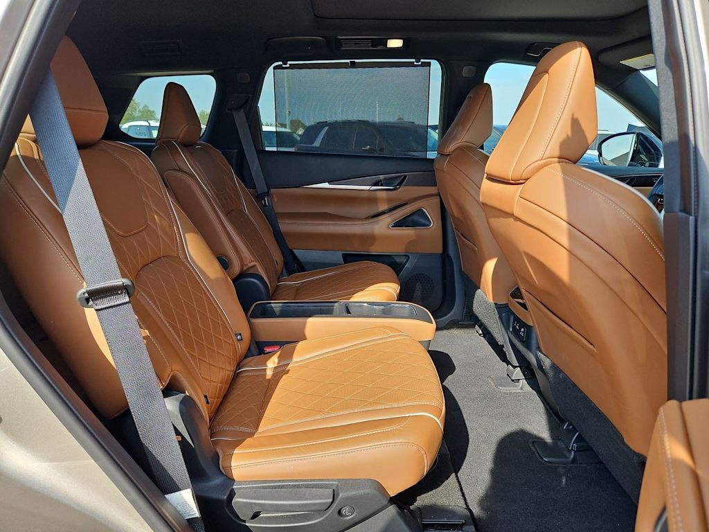 Thumbnail: 2023 INFINITI QX60 - 26