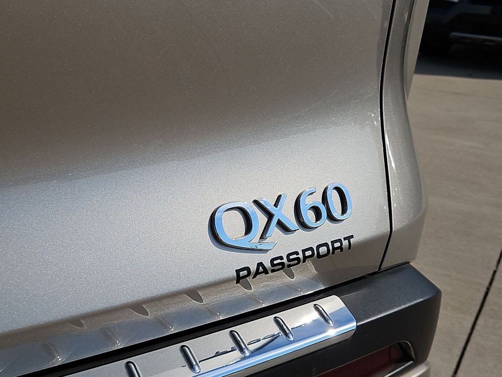 Thumbnail: 2023 INFINITI QX60 - 23