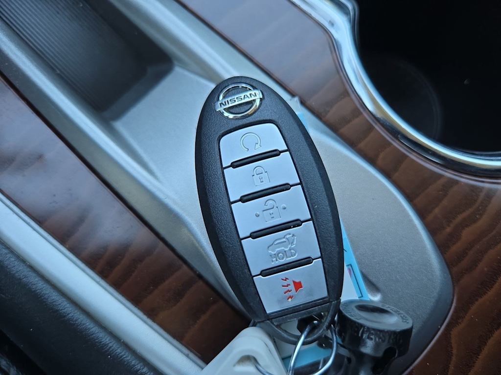 Thumbnail: 2017 Nissan Pathfinder - 37