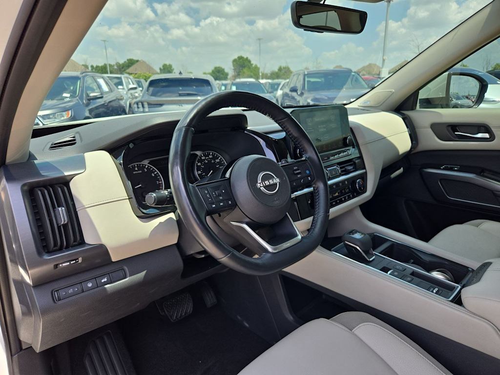 Thumbnail: 2023 Nissan Pathfinder - 2