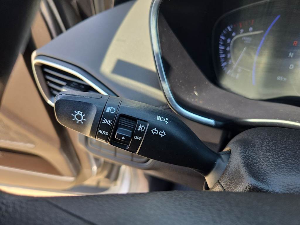 Thumbnail: 2019 Hyundai Santa Fe - 15