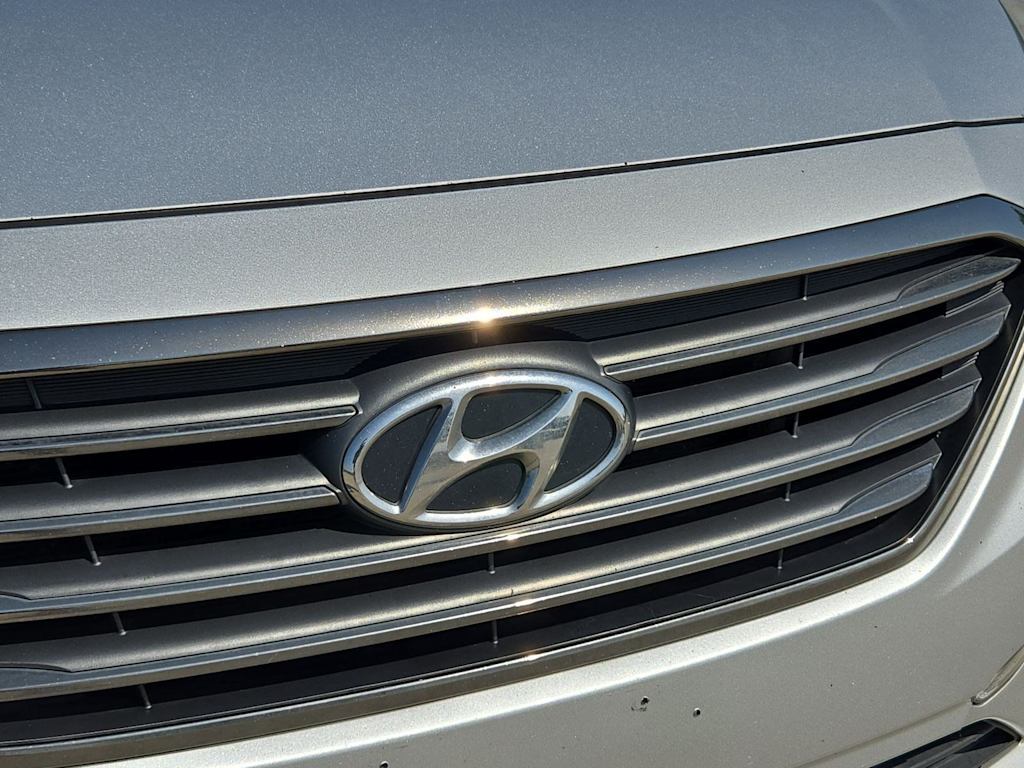 Thumbnail: 2015 Hyundai Sonata - 21