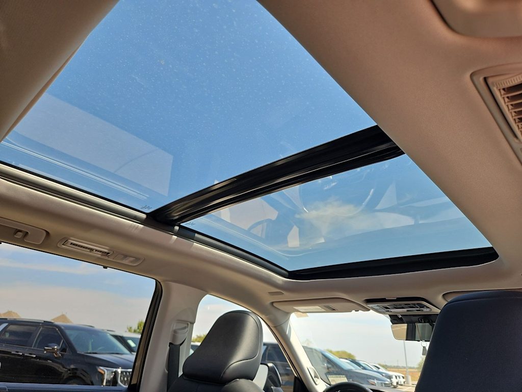 Thumbnail: 2025 Toyota Grand Highlander - 29