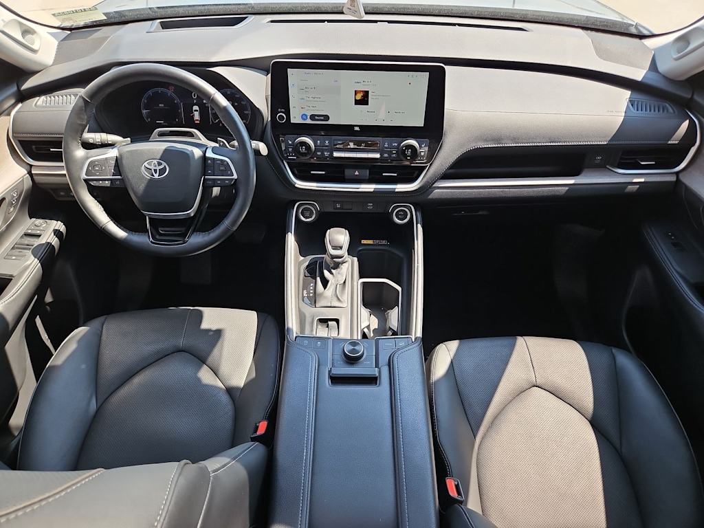 Thumbnail: 2025 Toyota Grand Highlander - 9
