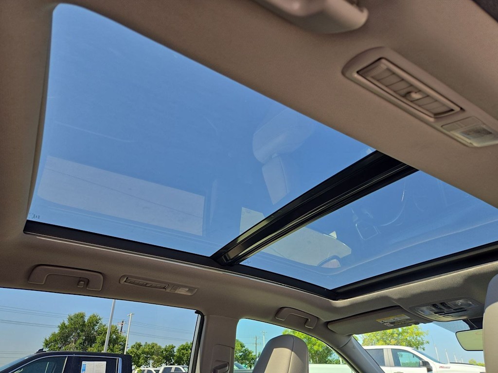Thumbnail: 2018 Toyota Highlander - 26