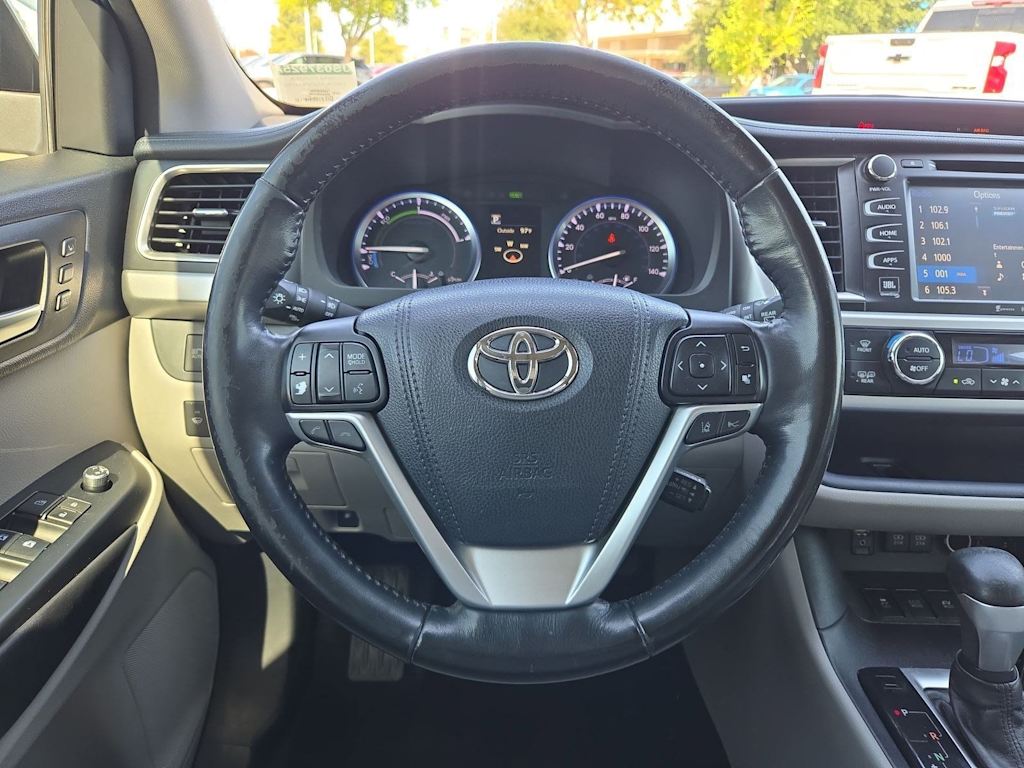 Thumbnail: 2018 Toyota Highlander - 13