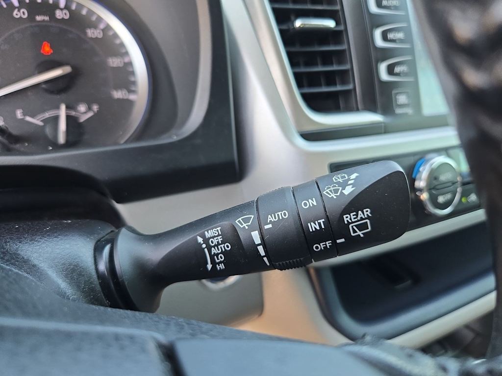 Thumbnail: 2018 Toyota Highlander - 30