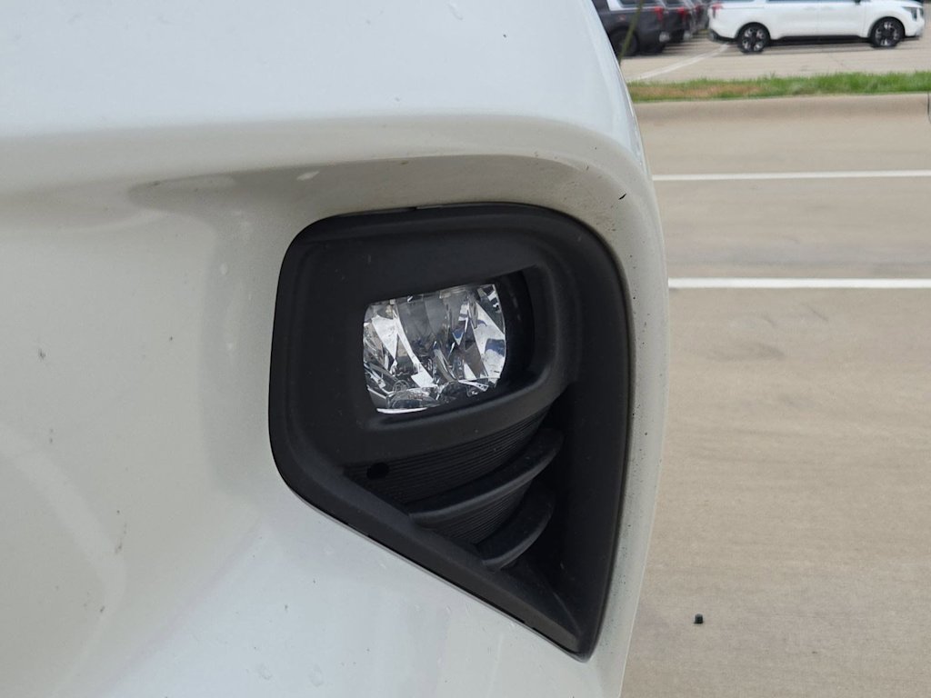 Thumbnail: 2021 Toyota Highlander - 22