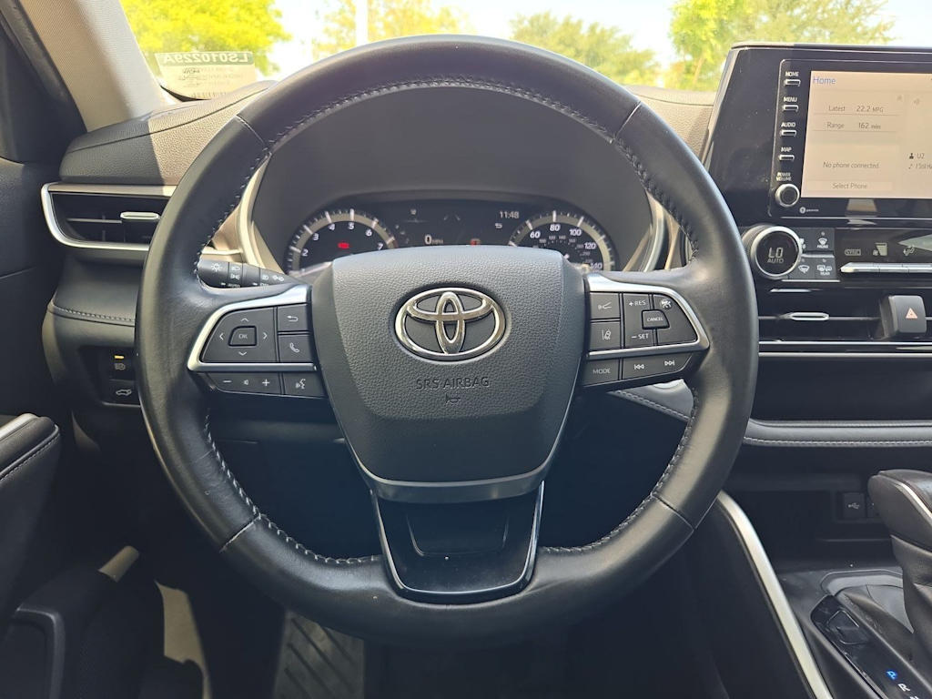Thumbnail: 2020 Toyota Highlander - 13