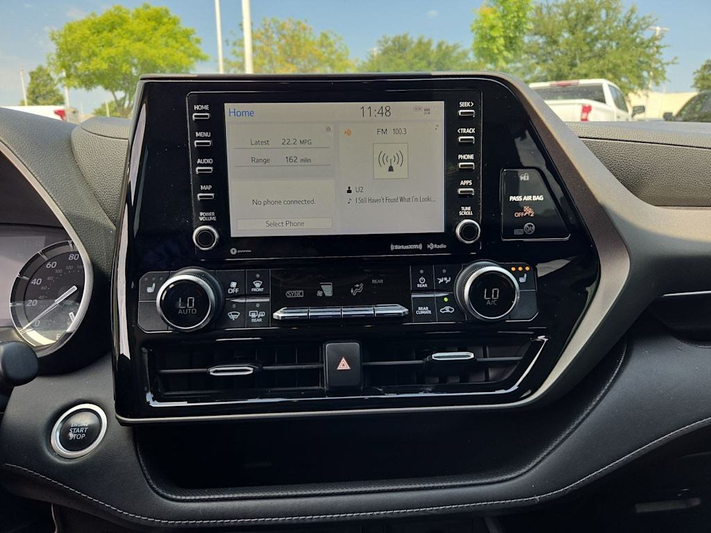 Thumbnail: 2020 Toyota Highlander - 14