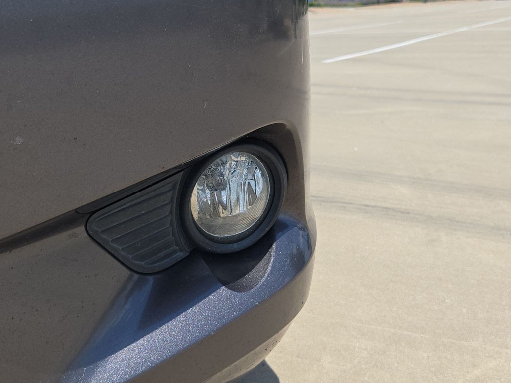 Thumbnail: 2015 Toyota Sienna - 18