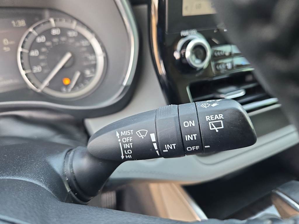 Thumbnail: 2021 Toyota Highlander - 16