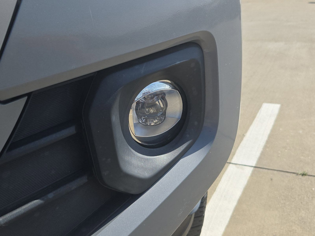 Thumbnail: 2020 Toyota Tacoma - 22