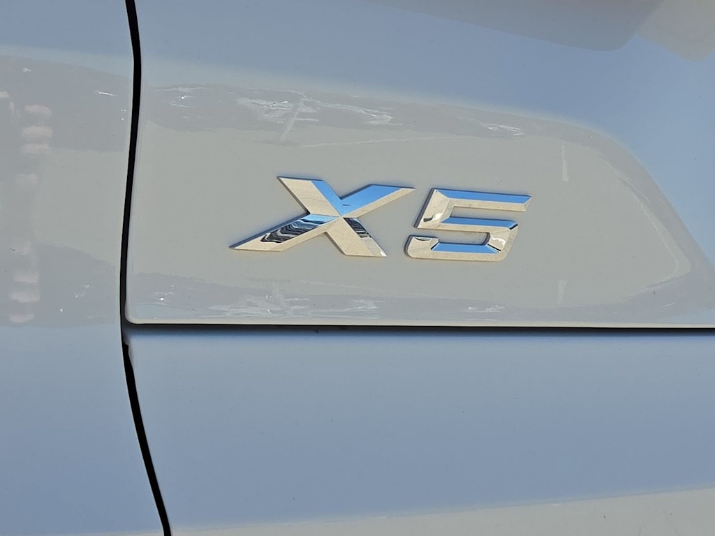 Thumbnail: 2024 BMW X5 - 23