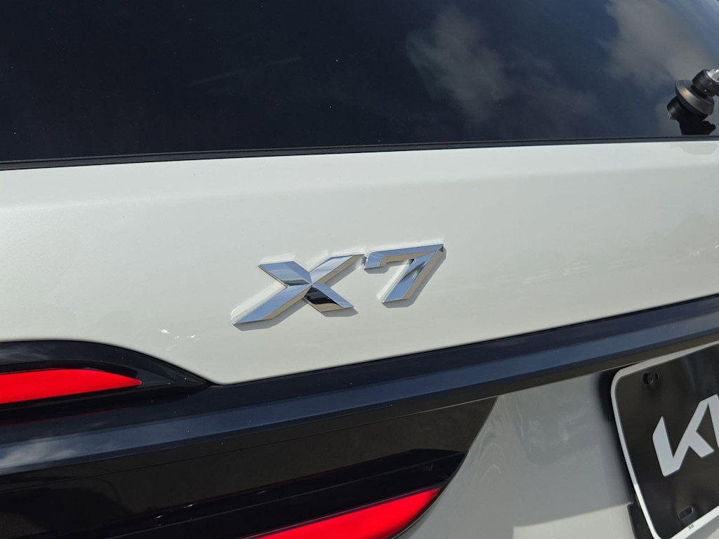 Thumbnail: 2024 BMW X7 - 22