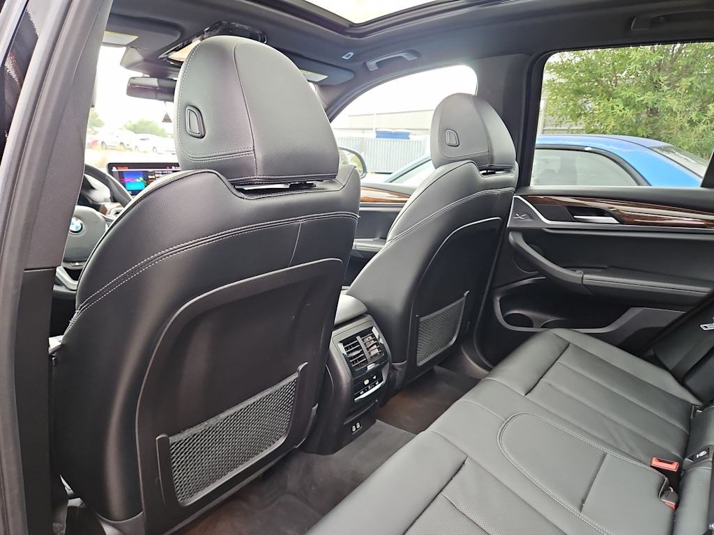 Thumbnail: 2023 BMW X3 - 12