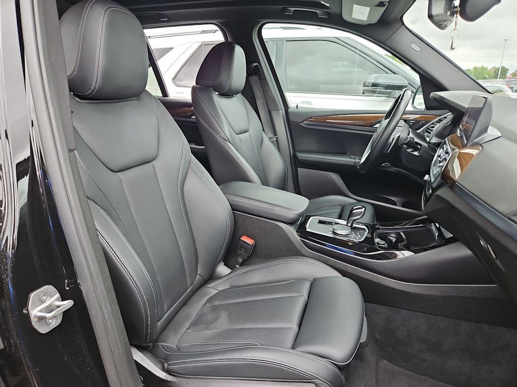 Thumbnail: 2023 BMW X3 - 11
