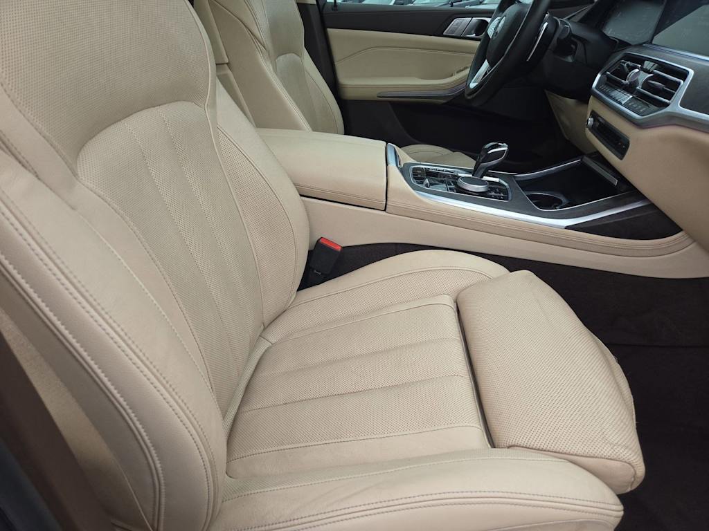 Thumbnail: 2019 BMW X7 - 12