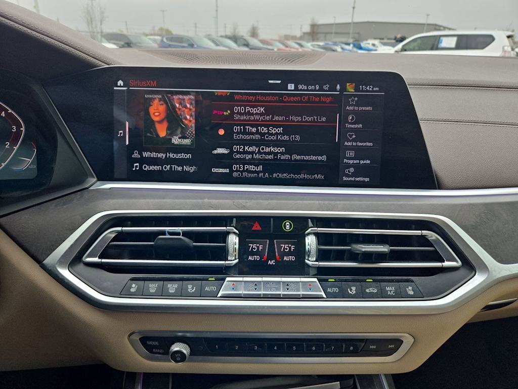 Thumbnail: 2019 BMW X7 - 16