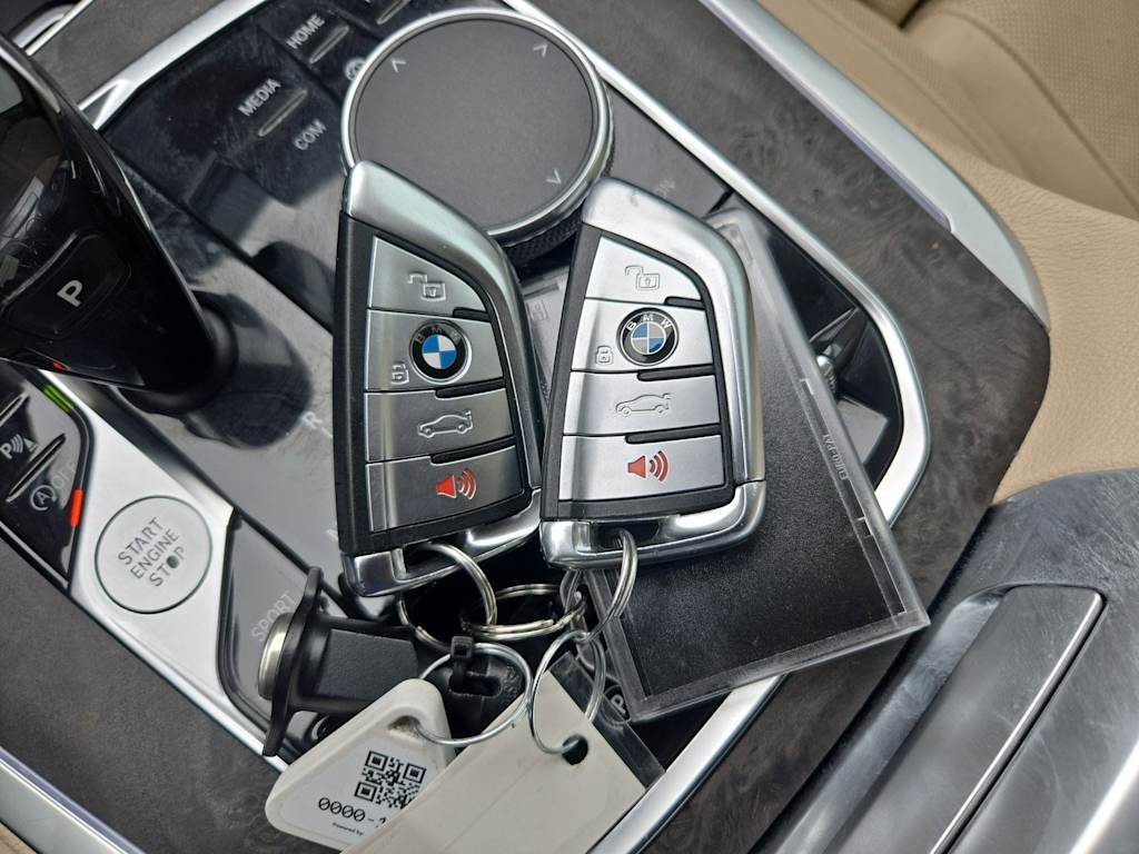 Thumbnail: 2019 BMW X7 - 37