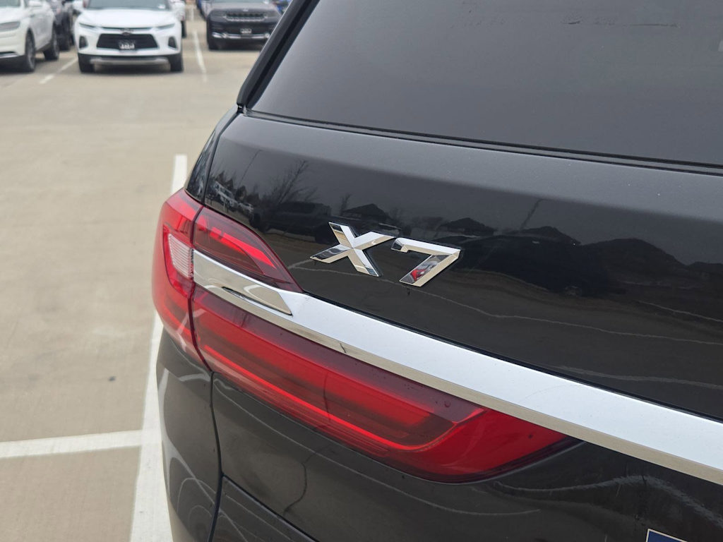 Thumbnail: 2019 BMW X7 - 7