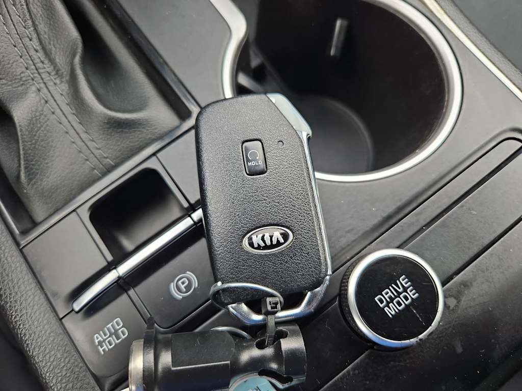 Thumbnail: 2021 Kia K5 - 32