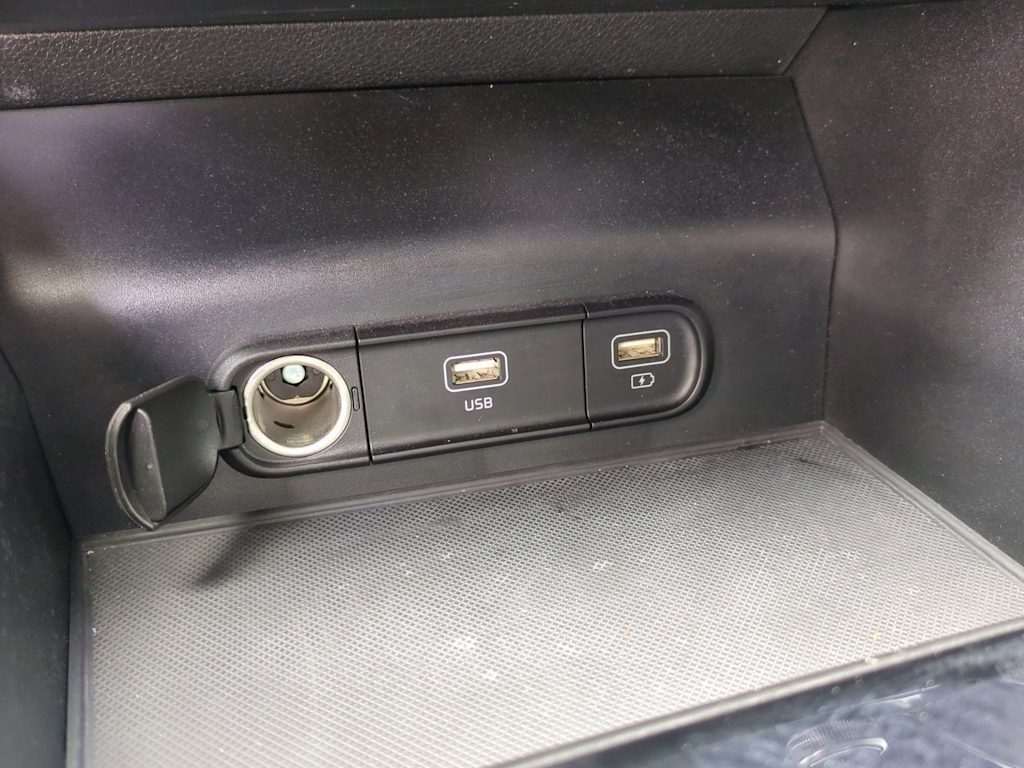 Thumbnail: 2022 Kia K5 - 36