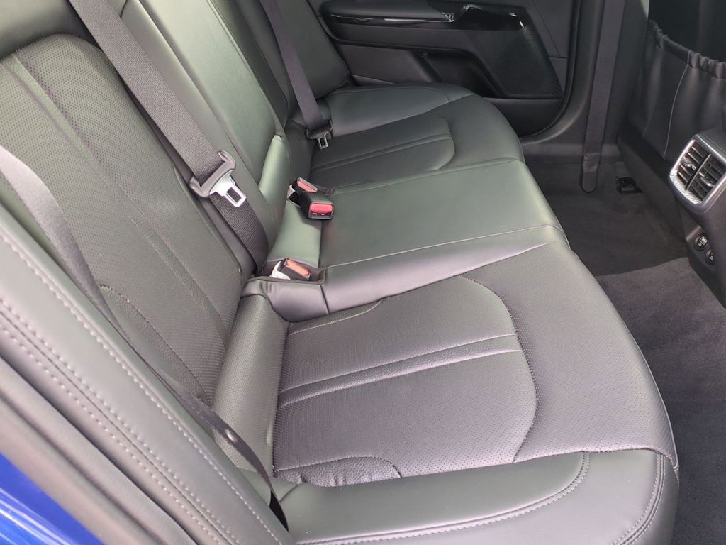 Thumbnail: 2022 Kia K5 - 11