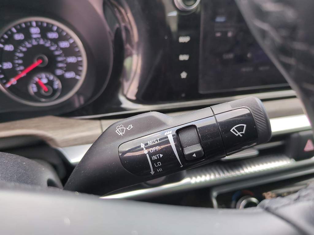 Thumbnail: 2022 Kia K5 - 31