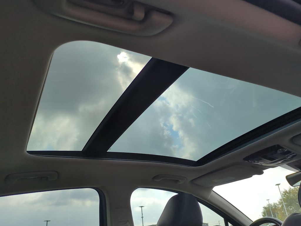 Thumbnail: 2022 Kia K5 - 27