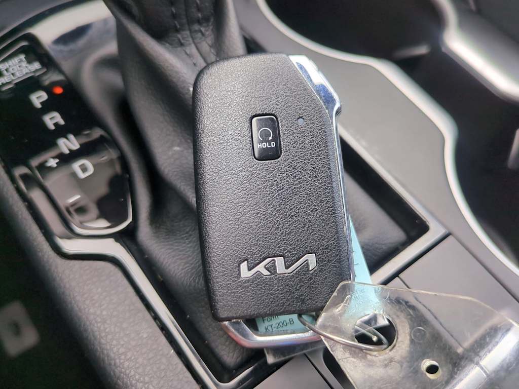2024 Kia K5 GT-Line 33