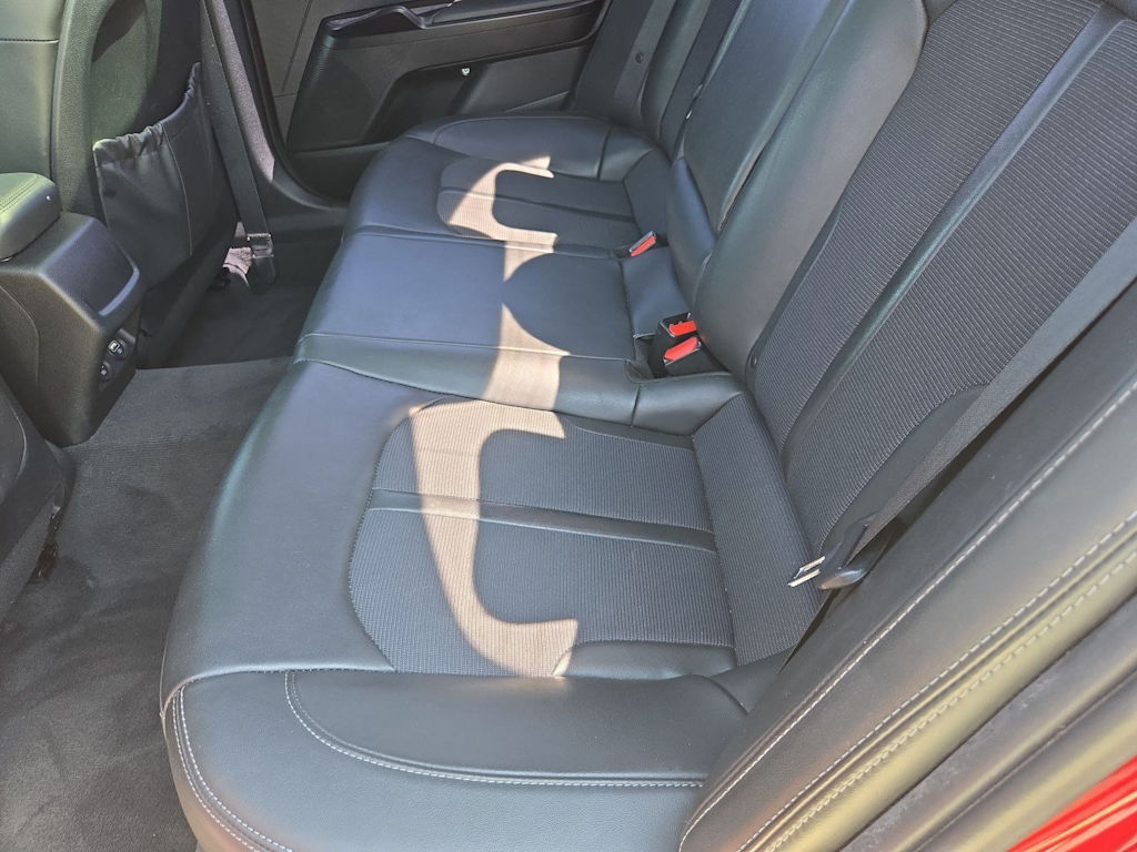 Thumbnail: 2021 Kia K5 - 25