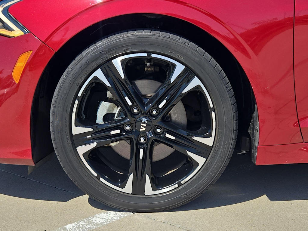 Thumbnail: 2021 Kia K5 - 8